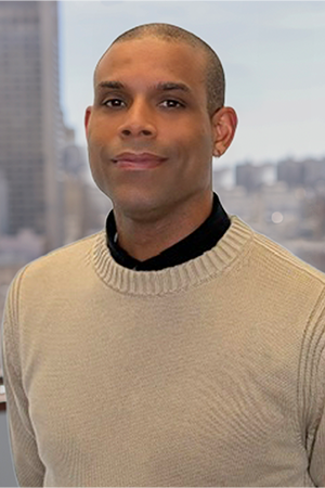 Headshot of Ryan Askew